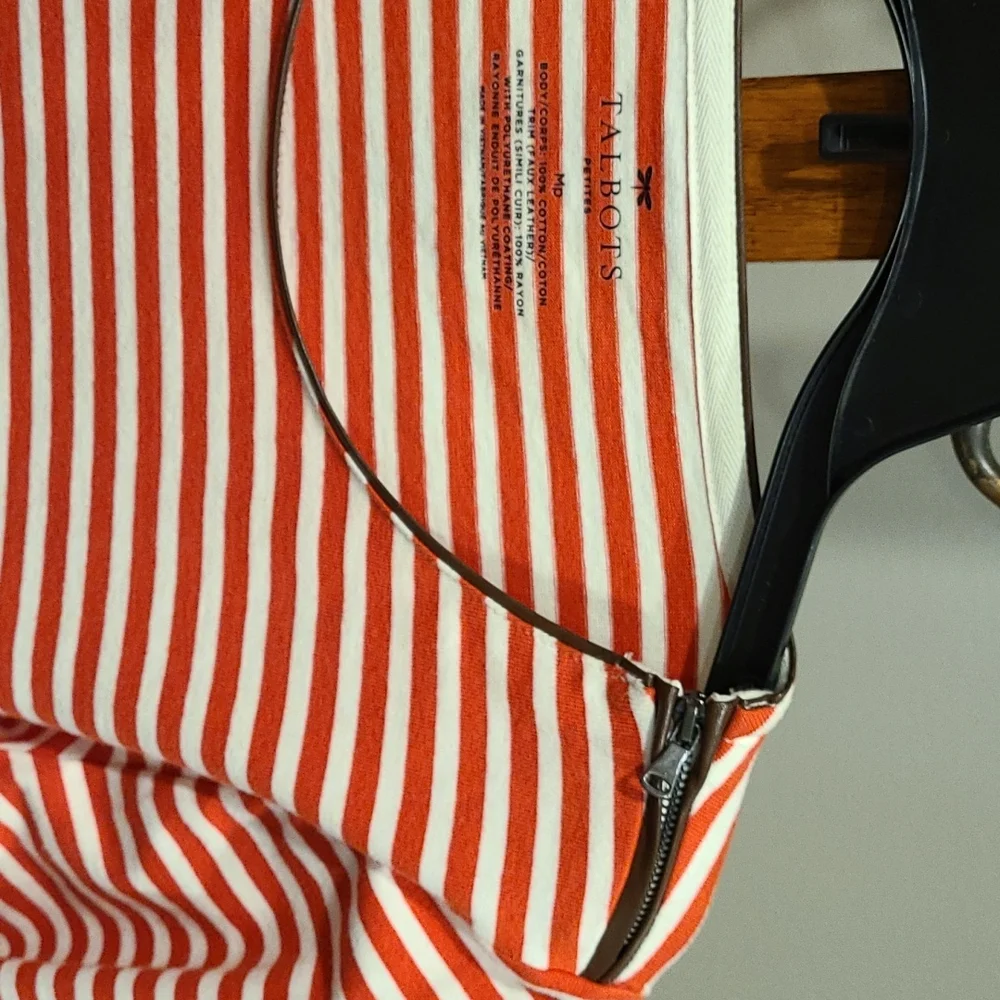 Talbots Top - Picture 2 of 3
